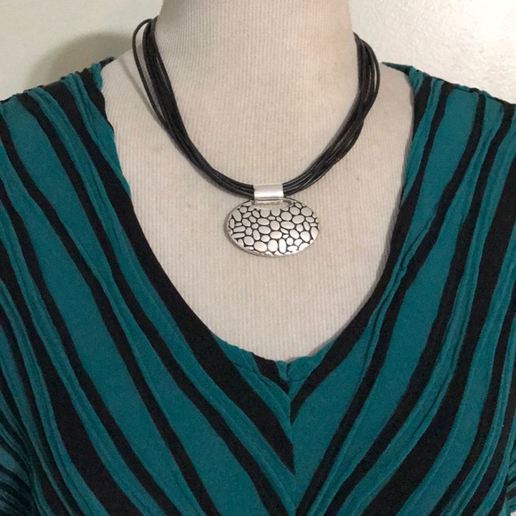 NAPIER Jewelry - NAPIER DOUBLE SIDED CHOKER